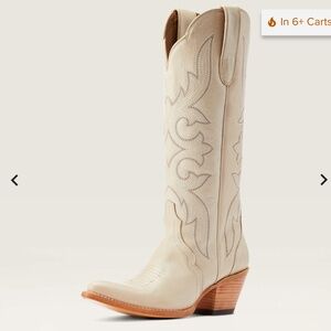 NWT Ariat Belinda StretchFit Western Boot